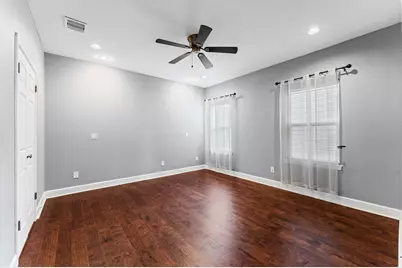 254 N Lenox Street, Houston, TX 77011 - Photo 5