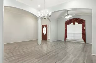 2910 Lemmingham Dr, Spring, TX 77388 - Photo 5