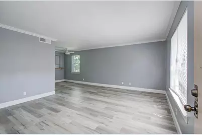 5208 Arboles Drive #C4, Houston, TX 77035 - Photo 5