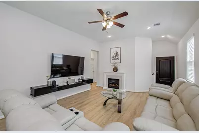 4238 Wind Swell Lane, Houston, TX 77053 - Photo 7