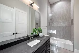 4819 Mandell St, Houston, TX 77006 - Photo 21