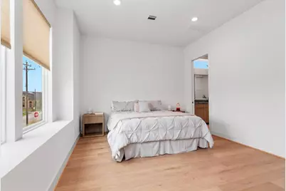 5203 Texas Street, Houston, TX 77011 - Photo 9