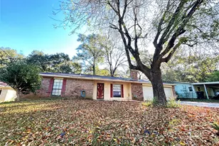 708 Myrtle St, Woodville, TX 75979 - Photo 37