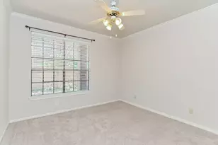 2255 Braeswood Park Dr, Houston, TX 77030 - Photo 13