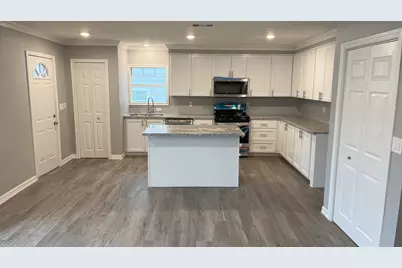 4620 Nichols Street, Houston, TX 77020 - Photo 9