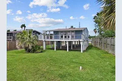 5030 Scenic Drive, Dickinson, TX 77539 - Photo 3