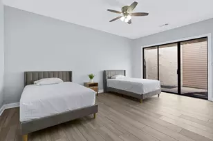 22 Charleston Street N, Sugar Land, TX 77478 - Photo 33