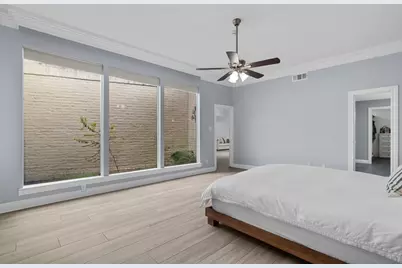 22 Charleston Street N, Sugar Land, TX 77478 - Photo 27