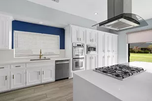 22 Charleston Street N, Sugar Land, TX 77478 - Photo 19