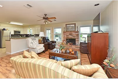 1901 Laurel Oaks Drive, Richmond, TX 77469 - Photo 9
