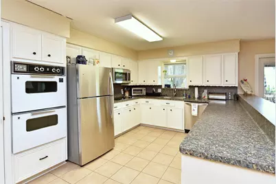 1901 Laurel Oaks Drive, Richmond, TX 77469 - Photo 11
