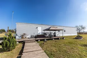 2752 Remmert Rd, Bellville, TX 77418 - Photo 5