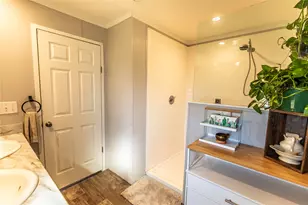 2752 Remmert Rd, Bellville, TX 77418 - Photo 11