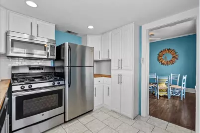 1310 Avenue N 1/2, Galveston, TX 77550 - Photo 13