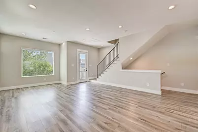 1302 W 24th Street, Houston, TX 77008 - Photo 15