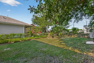 7109 Myrtle Street, Houston, TX 77087 - Photo 19