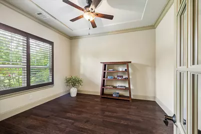3 Shearling Court, The Woodlands, TX 77389 - Photo 7