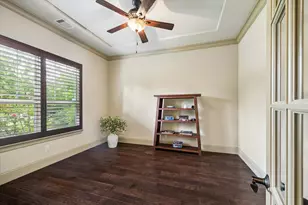 3 Shearling Ct, The Woodlands, TX 77389 - Photo 7