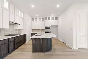 19726 Riverbed Ln, Cypress, TX 77433 - Photo 9