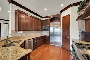 241 Cody Rd, Ennis, TX 75119 - Photo 17