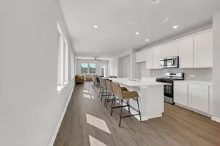 313 Stone Placa Trl, Brookshire, TX 77423 - Photo 5