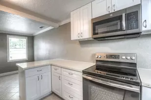 4809 McEwen A St, Houston, TX 77009 - Photo 5