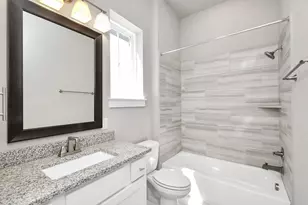 2709 Kennedy St, Houston, TX 77003 - Photo 9