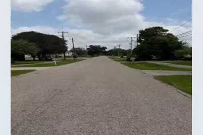 709 W Live Oak Street, Angleton, TX 77515 - Photo 5