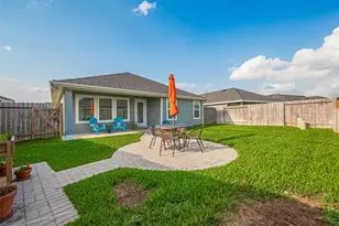 31707 Whittis Hl Wy, Fulshear, TX 77441 - Photo 3