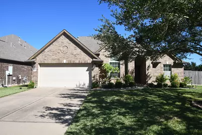 6304 Wood Creek Lane, League City, TX 77573 - Photo 1