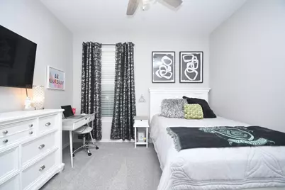 6304 Wood Creek Lane, League City, TX 77573 - Photo 13