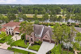 195 S Thatcher Bend Cir, The Woodlands, TX 77389 - Photo 49