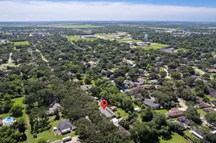 616 Cannan Dr, Angleton, TX 77515 - Photo 45