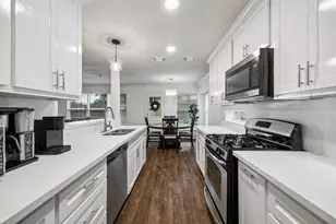 2709 Los Alamos Cir, Deer Park, TX 77536 - Photo 11