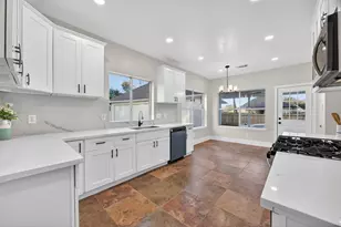 1120 Hidden Oaks St, League City, TX 77573 - Photo 13