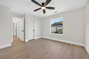 1120 Hidden Oaks St, League City, TX 77573 - Photo 29