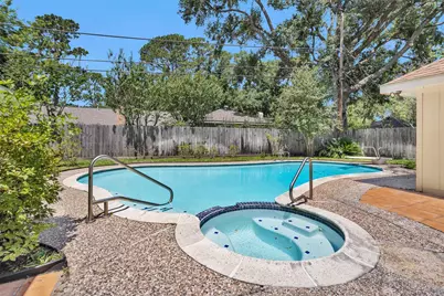 2531 Hollow Hook Road, Houston, TX 77080 - Photo 39