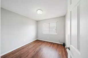 11502 Village Pl Dr, Houston, TX 77077 - Photo 17