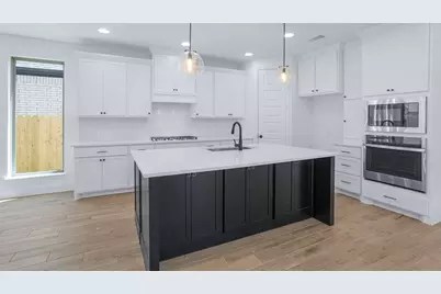18225 Upper Brook Street, Conroe, TX 77302 - Photo 11