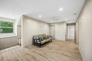 9703 Oasis Dr, Houston, TX 77096 - Photo 23