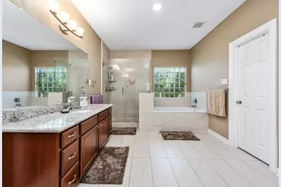 14406 Brentshire Lane, Houston, TX 77069 - Photo 17
