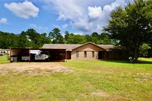 160 Kennedy Dr, Livingston, TX 77351 - Photo 49