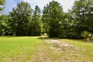 160 Kennedy Dr, Livingston, TX 77351 - Photo 45