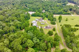 160 Kennedy Dr, Livingston, TX 77351 - Photo 3