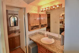160 Kennedy Dr, Livingston, TX 77351 - Photo 19