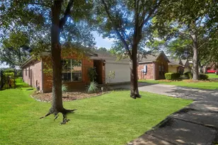 10318 Lyndon Meadows Dr, Houston, TX 77095 - Photo 3