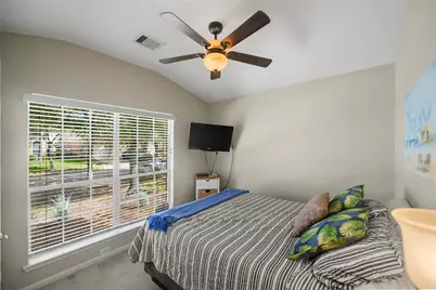 10318 Lyndon Meadows Drive, Houston, TX 77095 - Photo 7