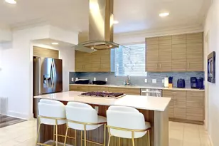 2023 Rosedale St, Houston, TX 77004 - Photo 9