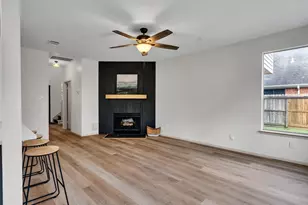 4523 Backenberry Dr, Friendswood, TX 77546 - Photo 11