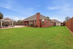 6335 Chasse Stone Dr, Orange, TX 77632 - Photo 35